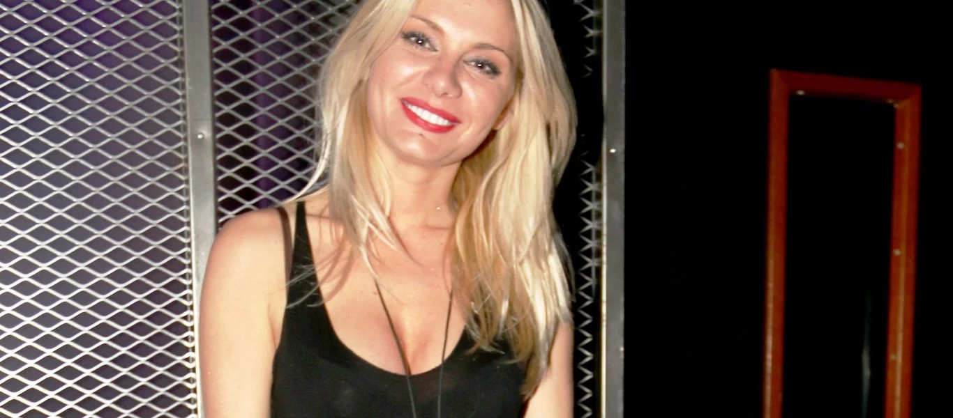 Η Άρτεμις Αστεριάδη ξεμπροστιάζει στο instagram ενοχλητική διαδικτυακή της «φίλη» (φωτό)